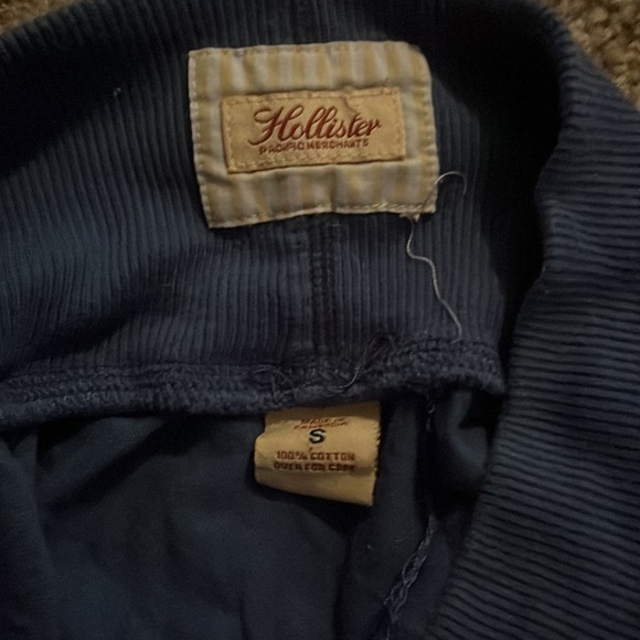 Hollister skirt - Picture 3 of 4